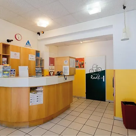 Hostel Radfahrerherberge *