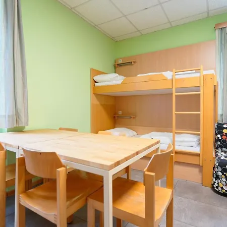 Hostel Radfahrerherberge *