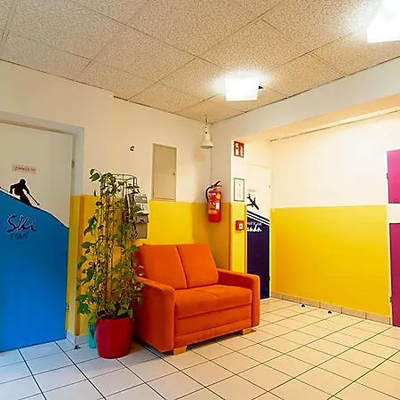 Radfahrerherberge Hostel *